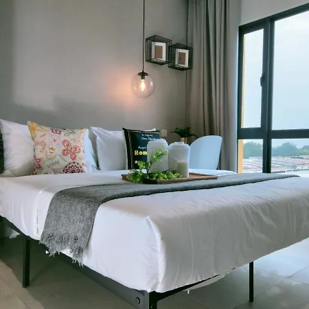 Dk 2Br 5Pax With Balcony Near Subang Airport Apartment Shah Alam Exterior photo