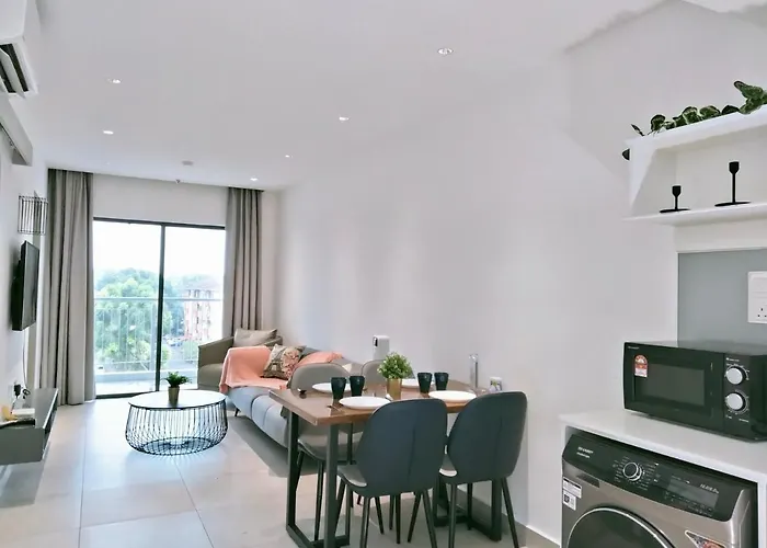 Dk 2Br 5Pax With Balcony Near Subang Airport